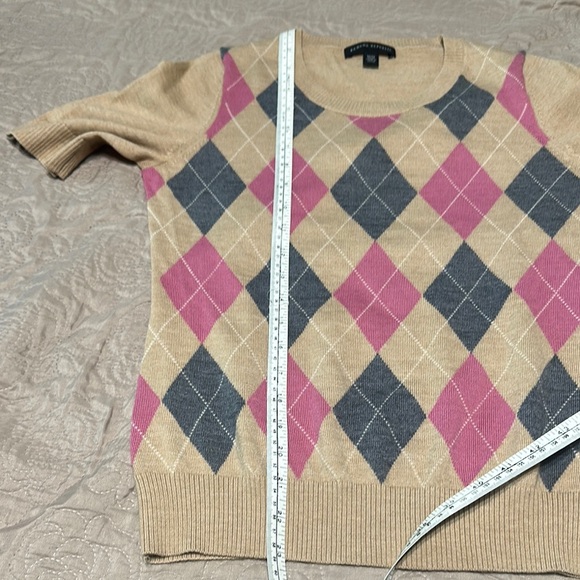 Banana Republic Argyle Crew Neck Sweater in Pink and Gray - Picture 4 of 4